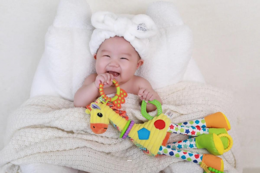 借卵生子机构宝宝为什么会吐奶 借卵生子机构宝宝为什么会吐奶